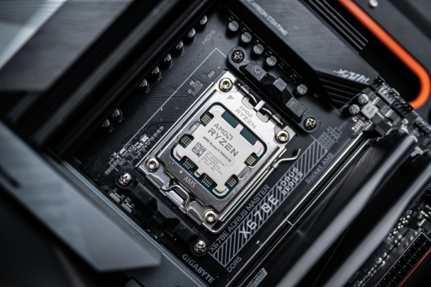 CPU AMD Ryzen 9 7950X3D (4.2Ghz up to 5.7Ghz 144MB 16 cores 32 threads 120W Sockets AM5) 